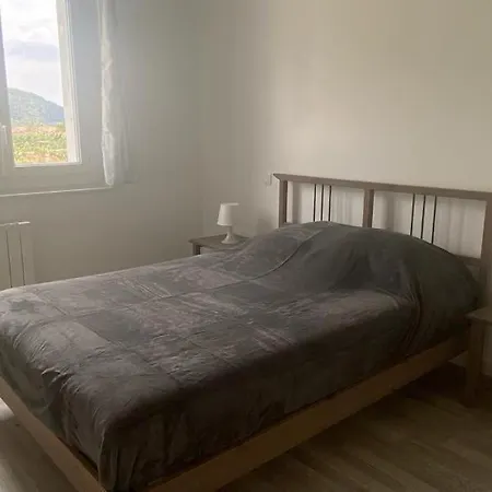 Jardin Clos: Tranquil Nyons Retreat with Private Parking Exterior photo